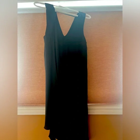 RW&Co - Picture 1 of 3